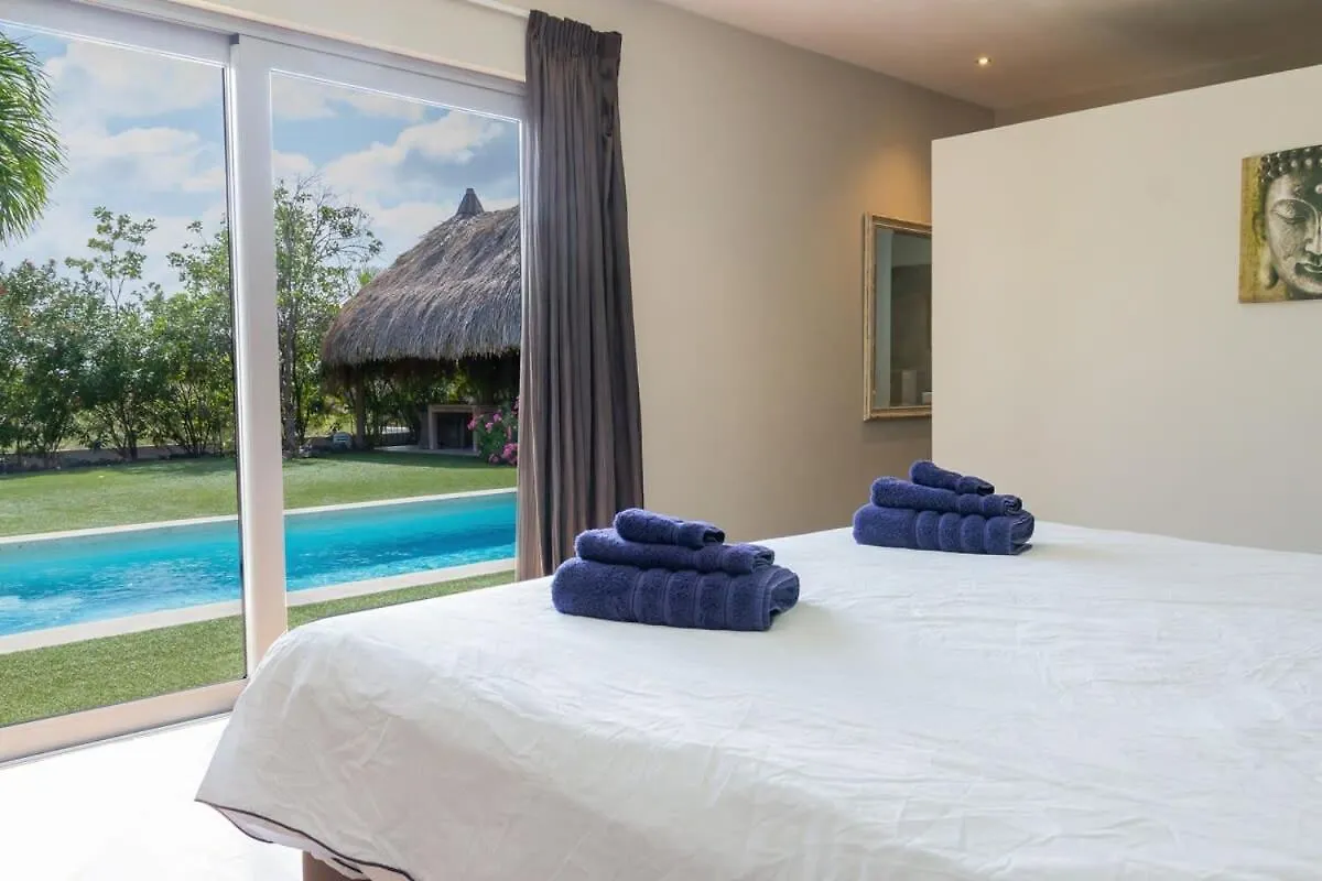 Jan Thiel Stylish 4 Bedroom Modern Villa Design, Walking Distance From The Beach Jan Thiel